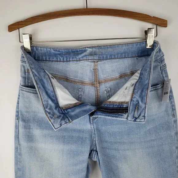 Chicos NWT So Slimming Girlfriend Crop Jeans 00 XS Beaded Hem Slim Leg - Picture 7 of 9